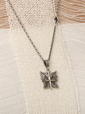 Butterfly pendant necklace (925 silver)
