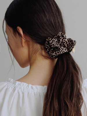 RORY LEOPARD SCRUNCHIE_2COLORS