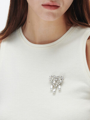 Heart drop Brooch