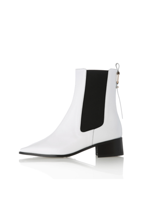MD1073 Square Point Chelsea boots-White