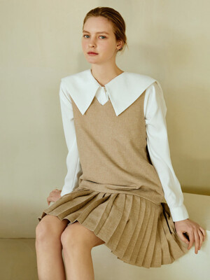 Simple v-neck pleats ops (beige)