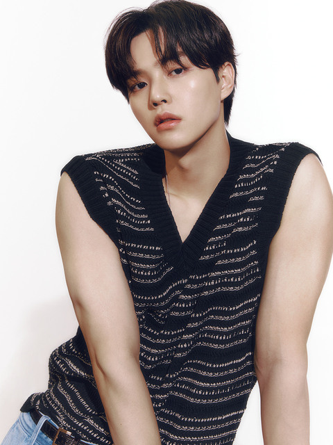 니트 - 게스 (GUESS) - COLOR MIX VEST_MN2S1650