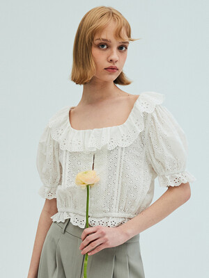 Lace Ruffle Crop Blouse_White