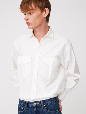 UNISEX, Pocket Classic Shirt / White