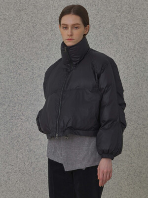 STANDARD SHORT JUMPER II (BLACK)