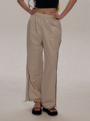 Piping Line Training Wide String Jogger Pants [Beige]
