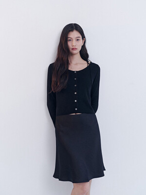 Selvia Satin Skirt(Black)