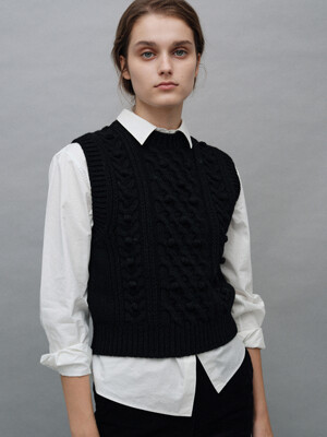 Latti wool vest (Black)