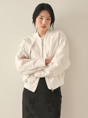 Classic Blouson Jumper_White