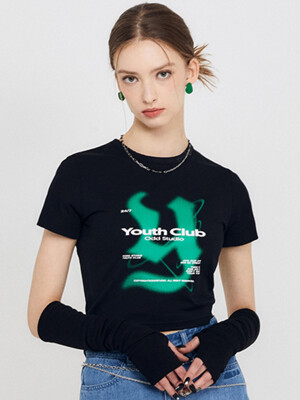 Y 로고 크롭 티셔츠 - BLACK