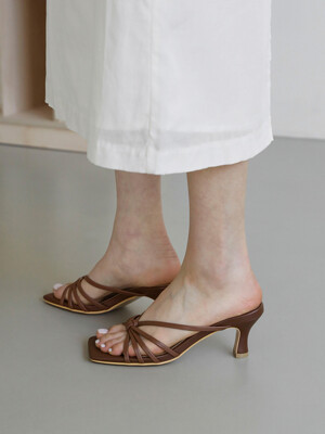 키메르 스트랩 샌들 뮬 (6cm)