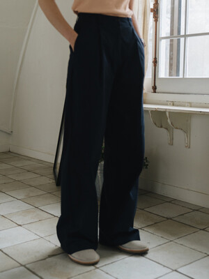 one tuck out pocke pants_navy