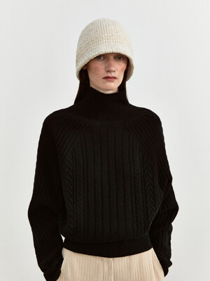 TWF WOOL BOUCLE KNIT BUCKET HAT  IVORY