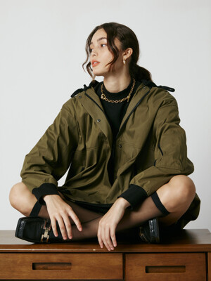 HOODED OVERSIZE BOMBER JUMPER_KHAKI [U1F0R152/82]