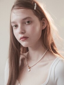 Catch Love Pearl Necklace_VH23N1NE112B