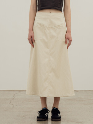 Glossy A-Line Skirt_Cream