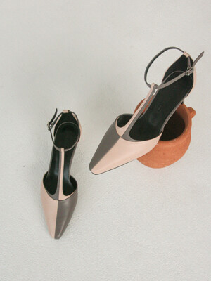 PUMPS - MASPM520_CORAL