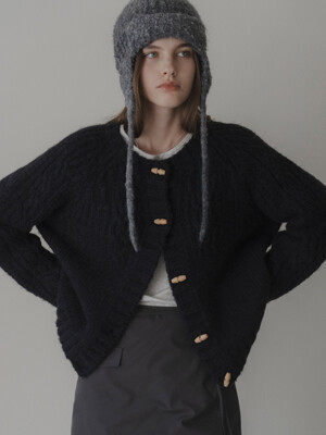 Duffle cable cardigan (navy)