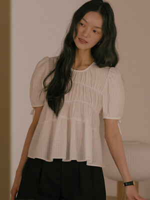 Shirring puff blouse TISU01BL09_Ivory