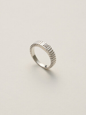 Claudie 0.1ct Diamond Ring