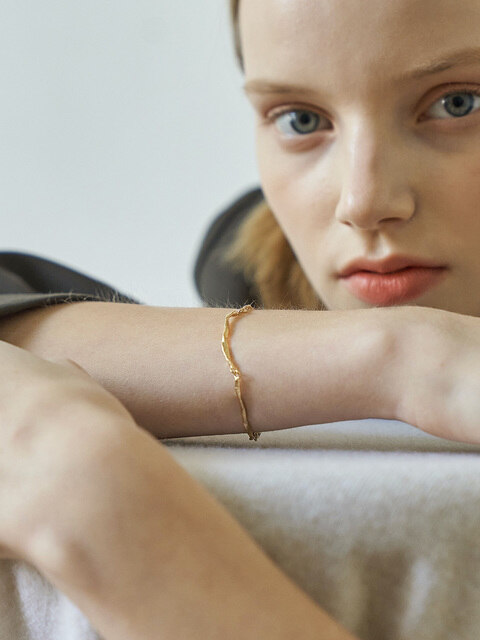 주얼리 - 꼬뜨와 (cotoit) - FLOW Line Bracelet