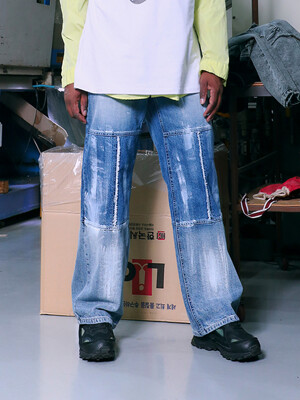 SEPARATE CUTTING WIDE HAND BRUSHED DENIM PANTS BLUE