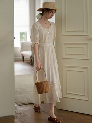 SR_Hyde lace square neck dress_IVORY