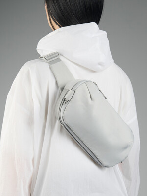 Bott W17 Sling Cross Body Bag Cloud Gray
