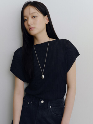 pleats half cap knit (black)