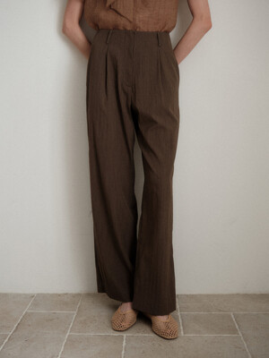 Minimal Summer Pintuck Pants