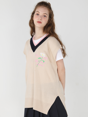 FWBA embroidery knit vest [Ivory]