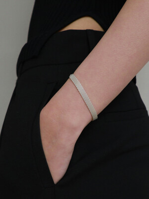 silver fabou bracelet