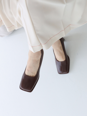 Lo Pumps_21534_brown