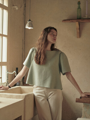 Puff Flare Blouse