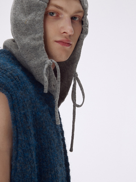 아우터 - 우마뭉 (UMARMUNG) - Mohair detachable hood vest_Denim