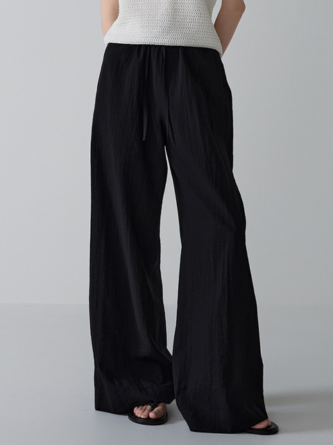 【Gimmetheyoung】G_FRILL CREASE PANTS (2 Colors) Gimmetheyoung 김미더영