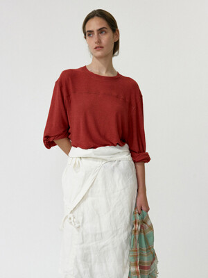 Round Long Sleeve T-Shirt (Brick)