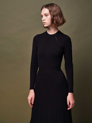 Neck Strap Flared rib knit dress