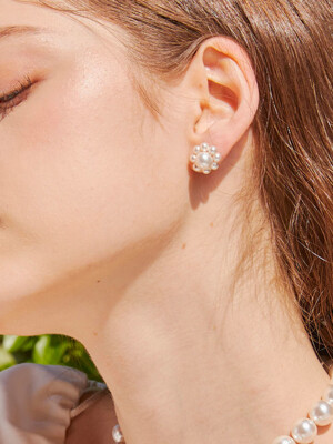 Flower Swarovski Pearl Earrings