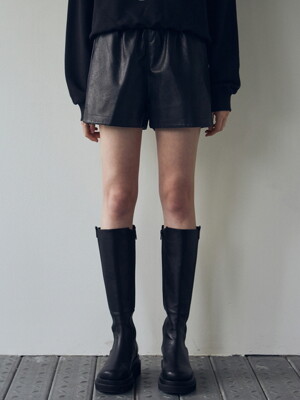 BANDING LEATHER HALF PANTS_BLACK