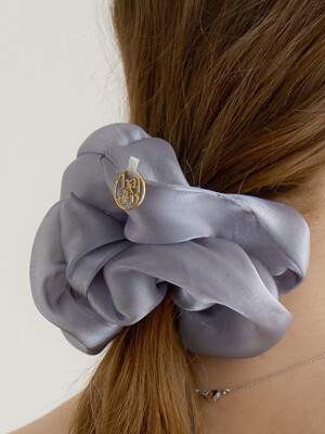 silk sheer logo pendant scrunchie (H009_blue)
