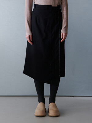 Raw-cut midi skirt - Black