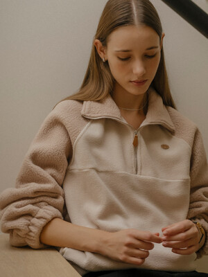 Coloring point high-neck fleece MTM_Beige