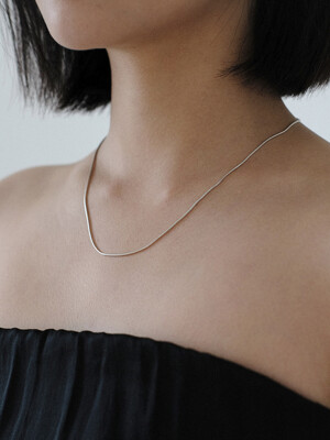 Slim Line Necklace
