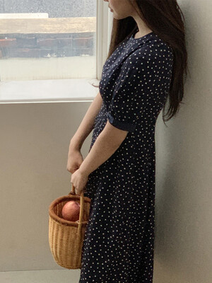 포지타노 볼륨 소매 원피스 (Navy dot)