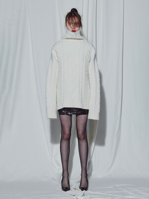 IVORY HIGH NECK CABLE KNIT SWEATER