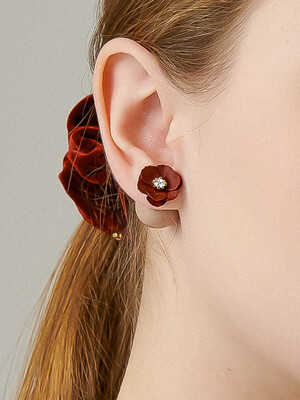Burgundy Flower Frontback Earring Ie377