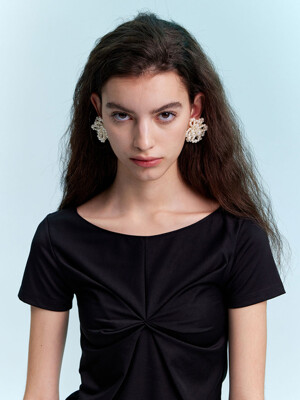 KNOTTED HALF SLEEVE TOP_BLACK