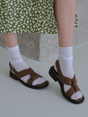 [단독]knotted  Cushion Sandals_ 4S06_NO.27  꼬임 러버샌들_ 3 color