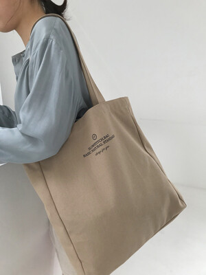 square canvas bag ( brown )